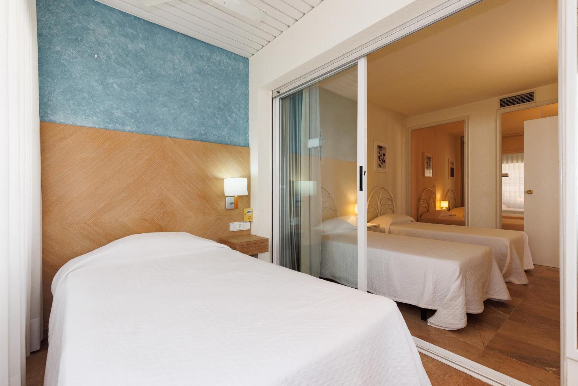 Uhc Center Apartments Salou Zimmer foto